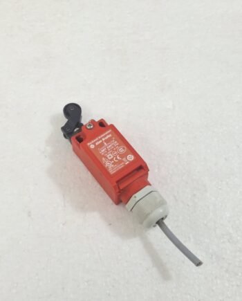 ALLEN BRADLEY AC15 LIMIT SWITCH FAST SHIP