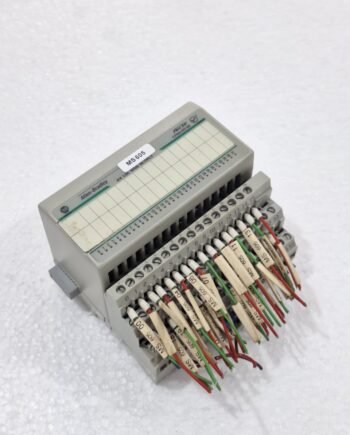 ALLEN BRADLEY 1794-OV32 24 VDC SINK OUTPUT TESTED OKAY FAST SHIP