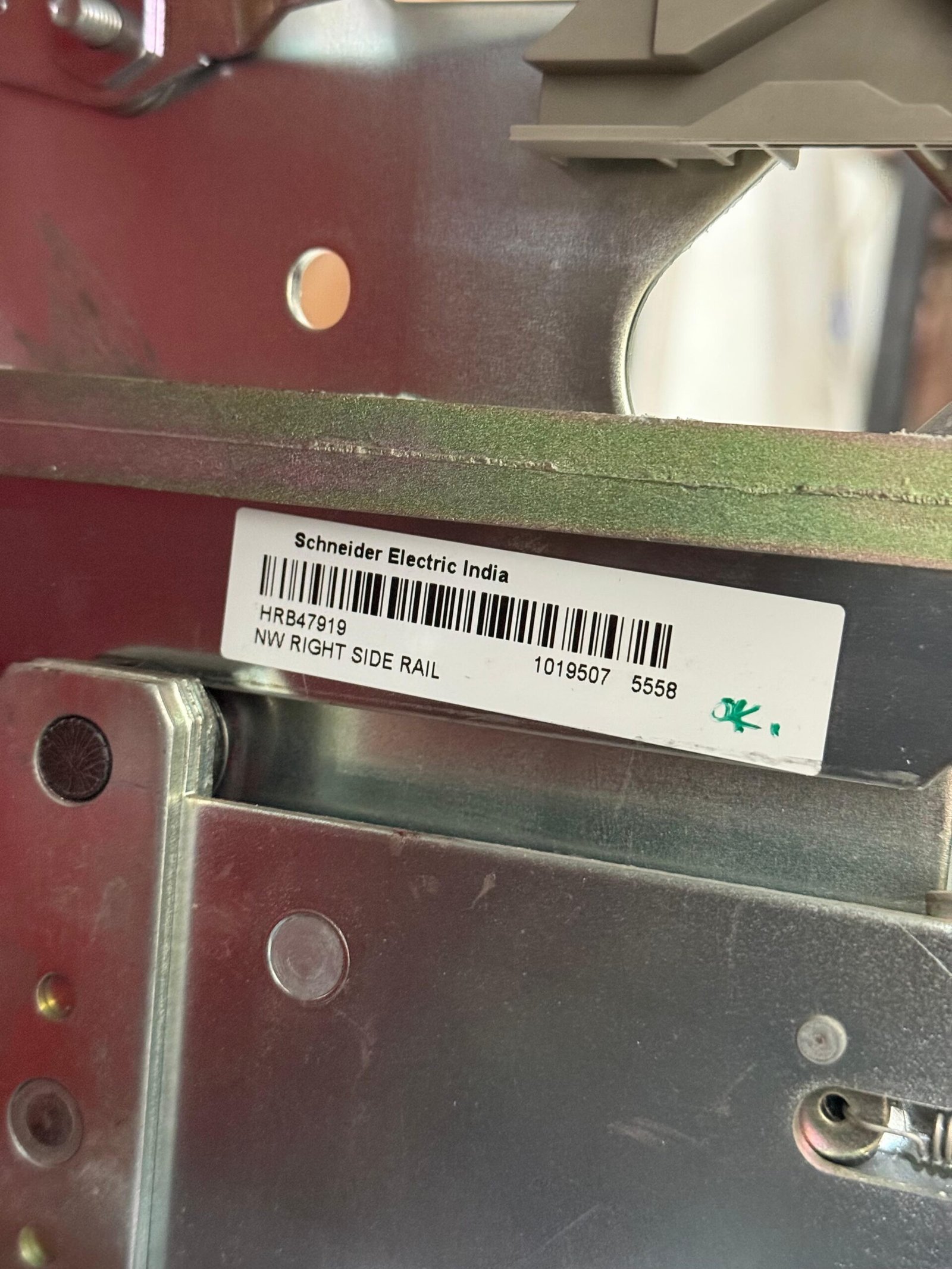 SQUARE D NW30H MASTERPACT CIRCUIT BREAKER 3000AMP NEW